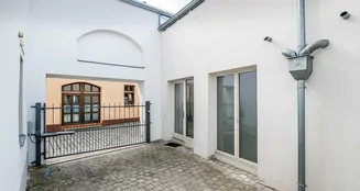 von_poll_real_estate_property_25201068_image_27