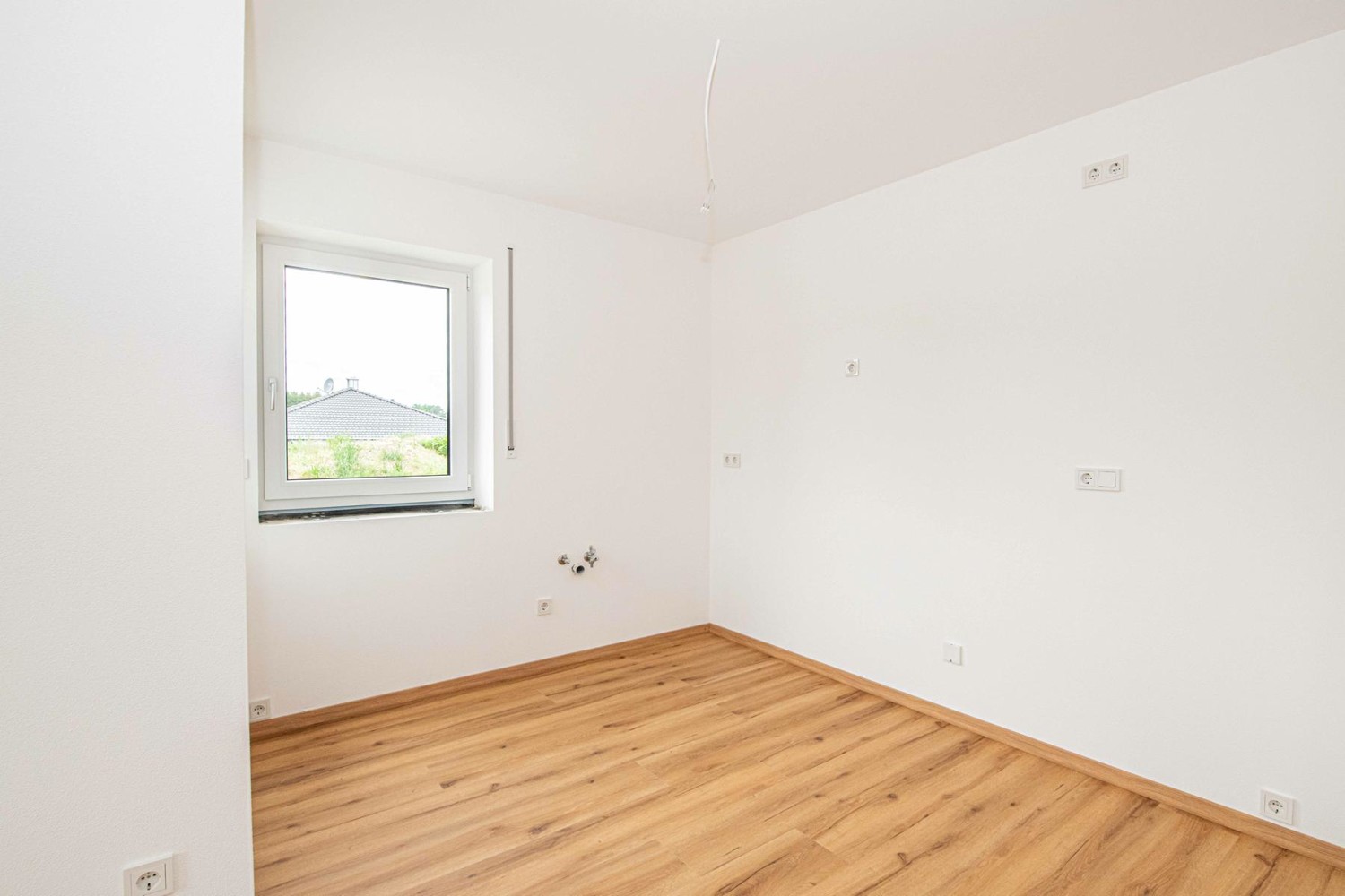 EG_Wohn-Esszimmer_mit_Zugang_Terrasse(3)