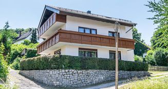 von_poll_real_estate_property_25201049_image_0