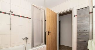 von_poll_real_estate_property_25201049_image_19