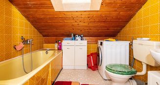 von_poll_real_estate_property_25201049_image_32