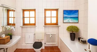 von_poll_real_estate_property_25201050_image_11