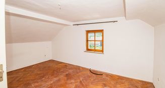 von_poll_real_estate_property_25201051_image_18