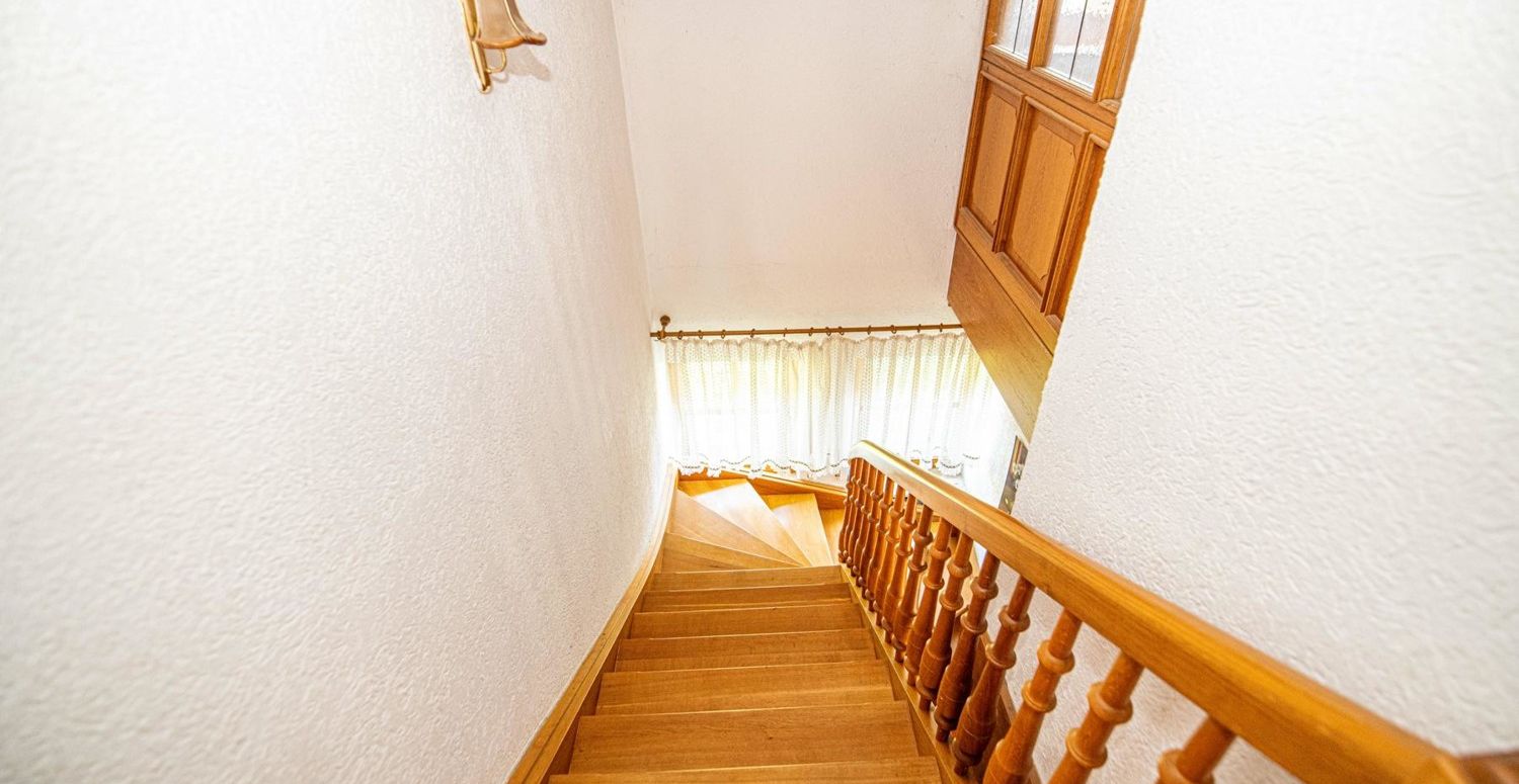 DG_Treppe_zum_EG