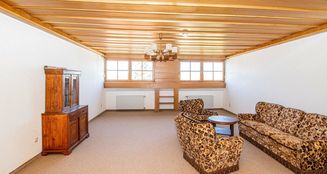 von_poll_real_estate_property_25201052_image_16