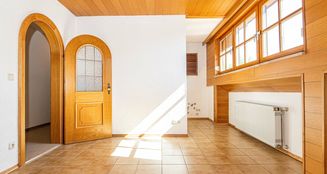 von_poll_real_estate_property_25201052_image_12