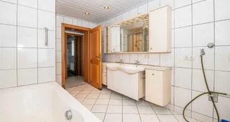 von_poll_real_estate_property_25201043_image_17