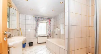 von_poll_real_estate_property_25201043_image_16