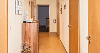 von_poll_real_estate_property_25201063_image_9