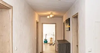 von_poll_real_estate_property_25201063_image_24