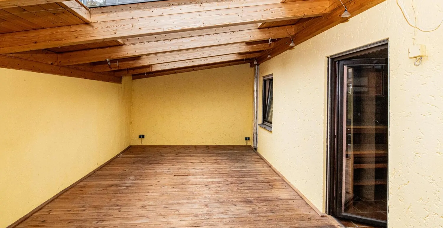 OG_Wintergarten_mit_Zugang_Balkon