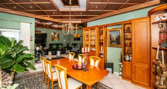 von_poll_real_estate_property_25201118_image_17