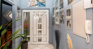 von_poll_real_estate_property_25201118_image_11