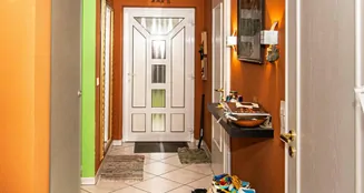 von_poll_real_estate_property_25201118_image_28