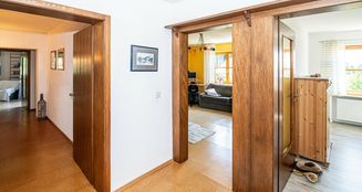 von_poll_real_estate_property_25201053_image_18