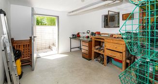 von_poll_real_estate_property_25201053_image_29