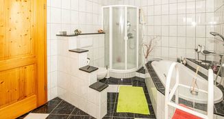 von_poll_real_estate_property_25201053_image_16