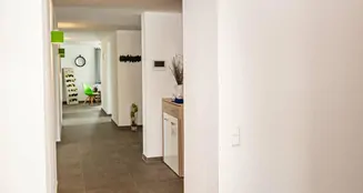 von_poll_real_estate_property_25201054_image_8