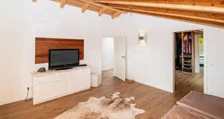 von_poll_real_estate_property_25201054_image_33