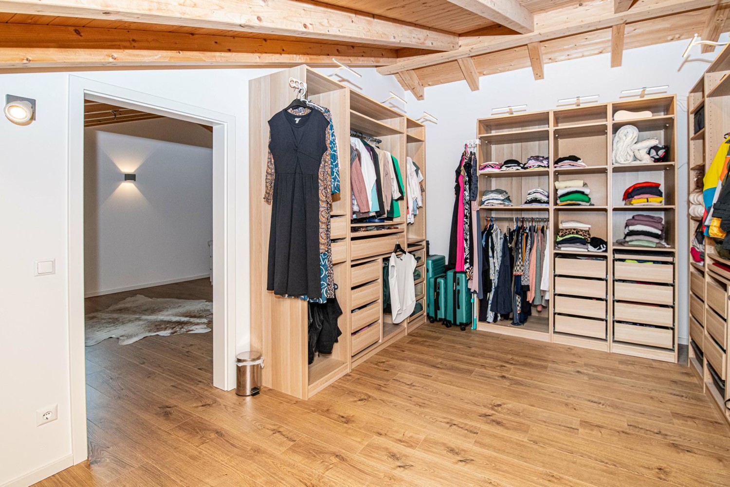DG_Begehbarer_Schrankzimmer