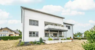 von_poll_real_estate_property_25201054_image_0