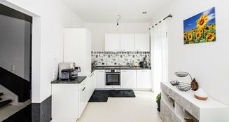 von_poll_real_estate_property_25201057_image_19