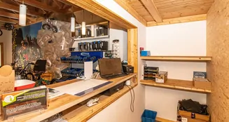 von_poll_real_estate_property_25201071_image_18