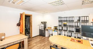 von_poll_real_estate_property_25201071_image_16