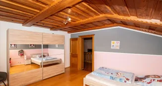 von_poll_real_estate_property_25201070_image_32