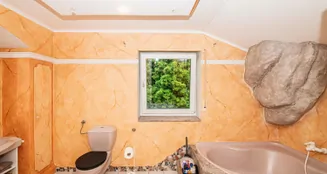 von_poll_real_estate_property_25201070_image_26