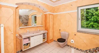 von_poll_real_estate_property_25201070_image_25