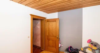 von_poll_real_estate_property_25201070_image_36