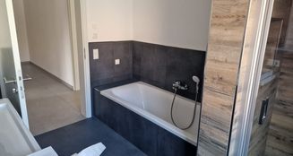 von_poll_real_estate_property_25201077_image_5