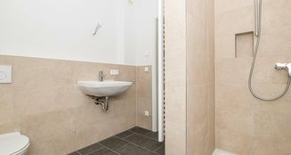 von_poll_real_estate_property_25201067WHGNr.9_image_9