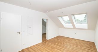 von_poll_real_estate_property_25201067WHGNr.9_image_5