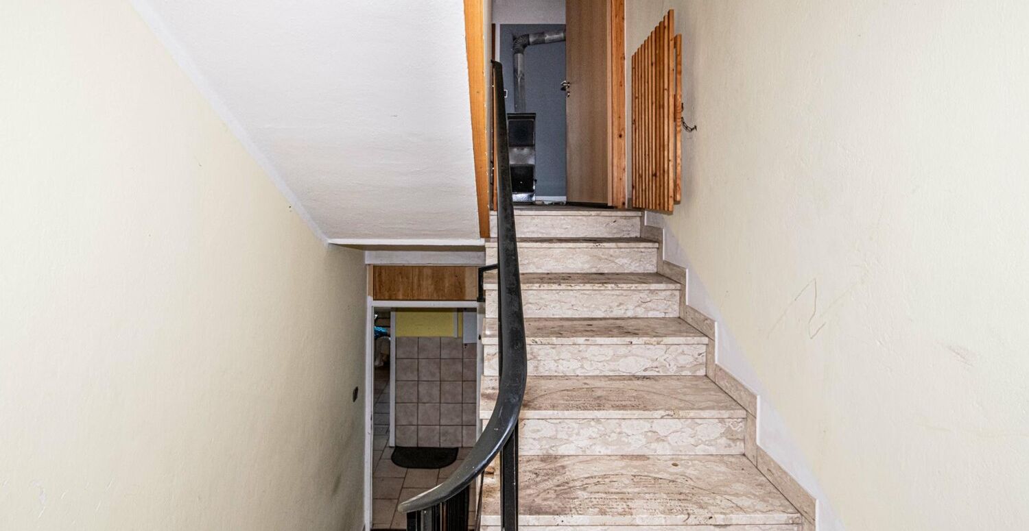 EG_Treppe_zum_OG