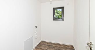 von_poll_real_estate_property_25201104_image_36