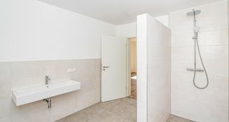 von_poll_real_estate_property_25201102_image_9