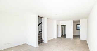 von_poll_real_estate_property_25201102_image_21