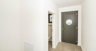 von_poll_real_estate_property_25201102_image_15