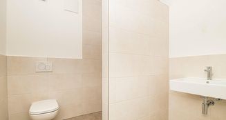 von_poll_real_estate_property_25201102_image_23