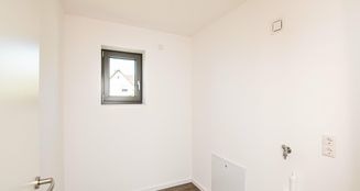 von_poll_real_estate_property_25201103_image_14