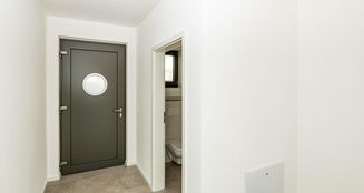 von_poll_real_estate_property_25201103_image_18