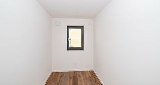 von_poll_real_estate_property_25201103_image_8