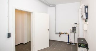 von_poll_real_estate_property_25201103_image_35