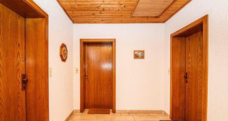 von_poll_real_estate_property_25201105_image_7