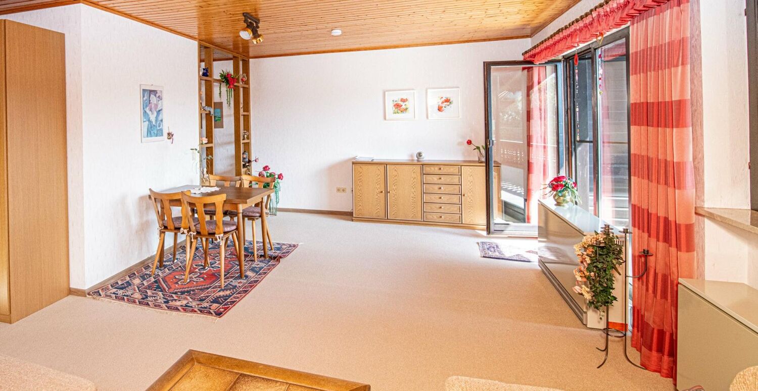DG_Wohnzimmer_Essbreich(3)