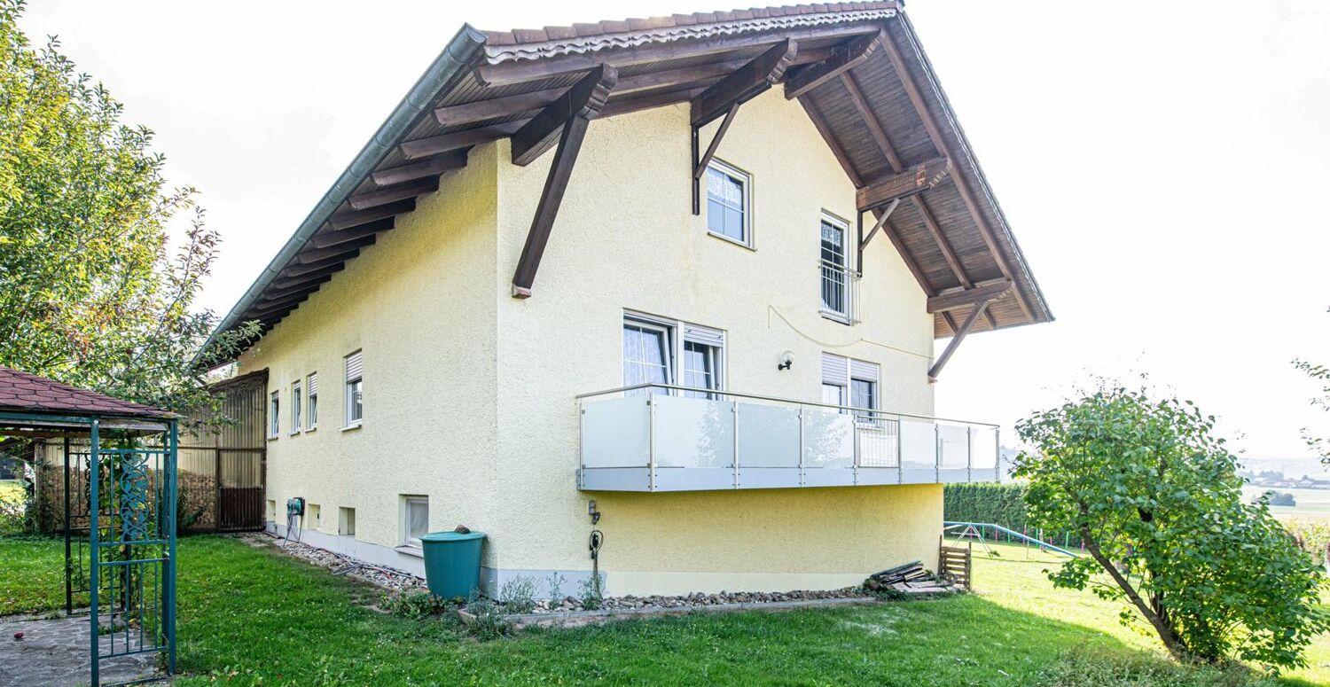 Vielseitig nutzbares Anwesen in Toplage für Familien oder Kapitalanleger