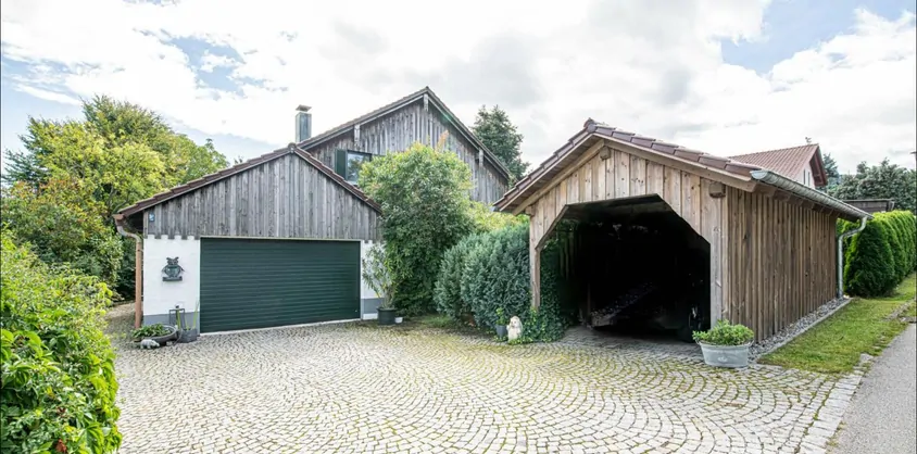 von Poll Immobilien GmbH