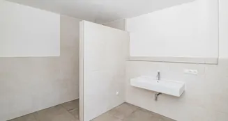 von_poll_real_estate_property_25201111_image_7